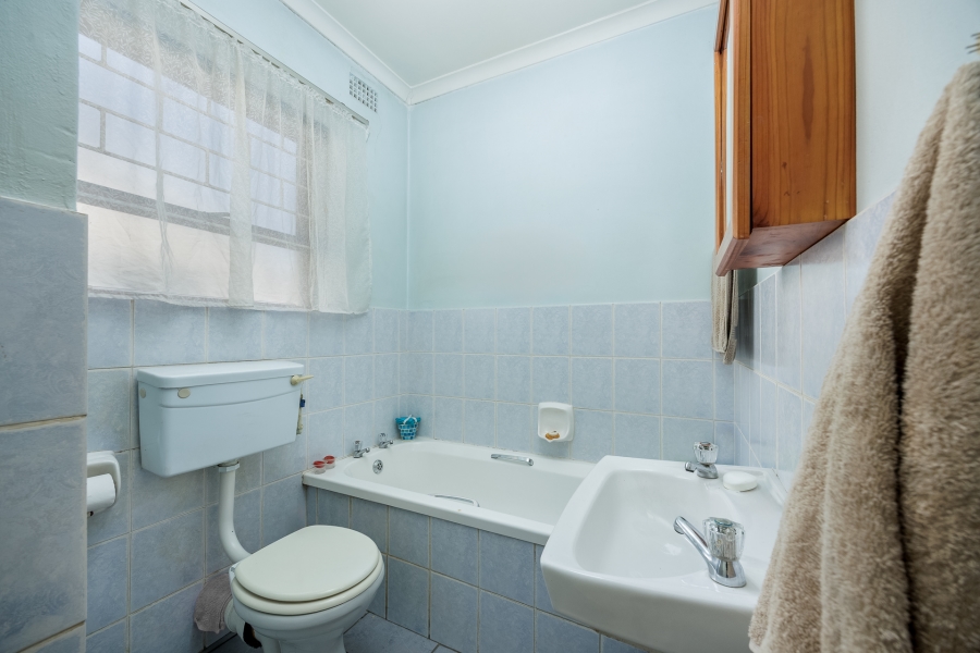 2 Bedroom Property for Sale in St Dumas Western Cape